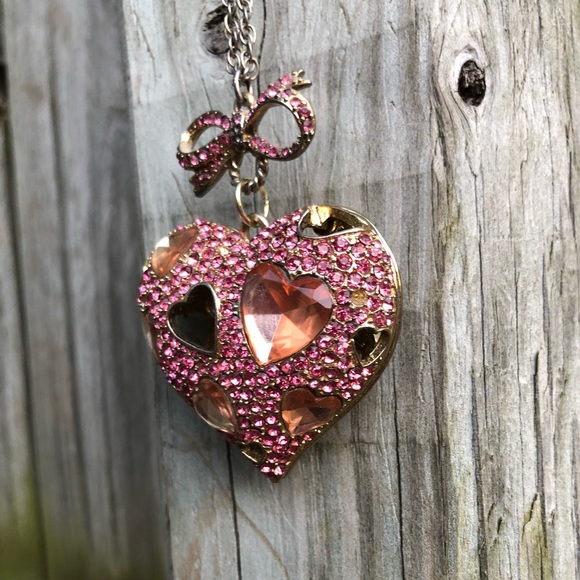 Betsey Johnson Pink Heart Necklace - Picture 3 of 6